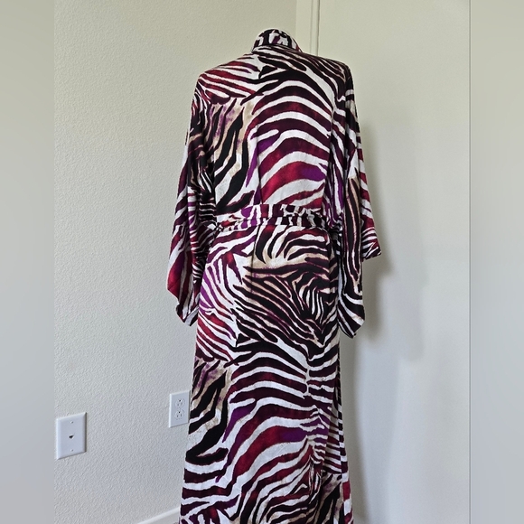 NATORI Kuma Long Robe Length  52" Bathrobe Kimono Sleeve Plus Size 2X - Picture 7 of 14